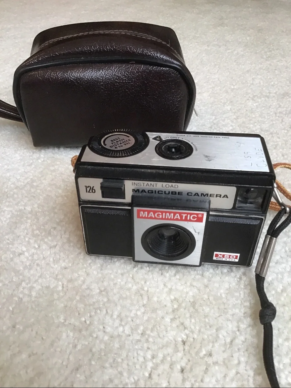 Vintage Magimatic Magicube X50 Camera, 1970s